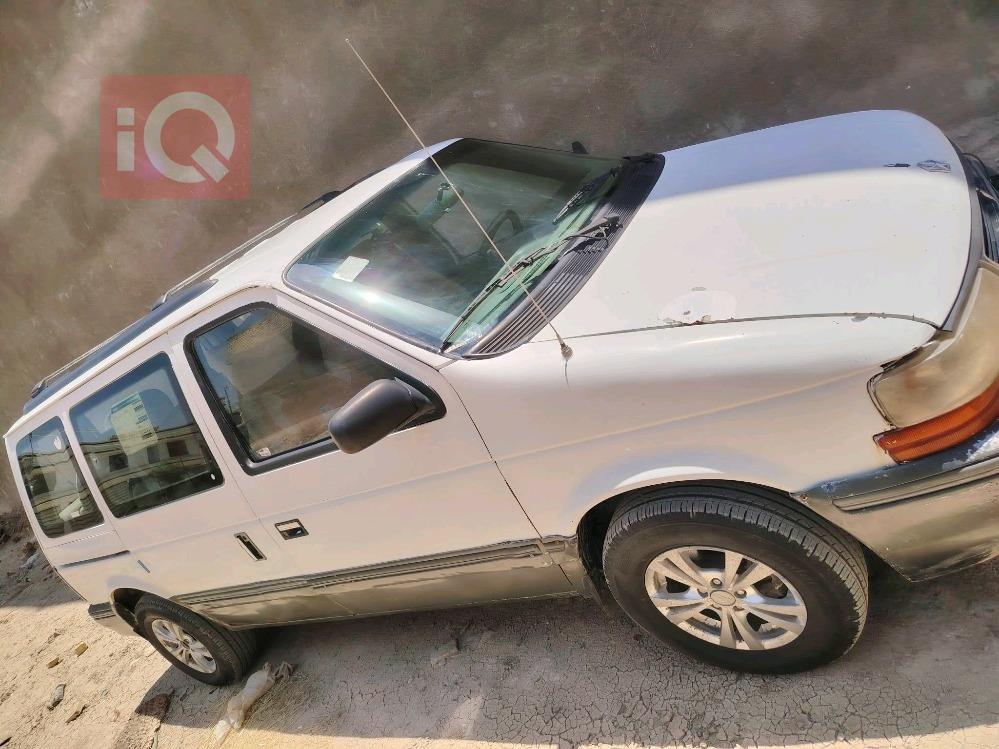 دودج كارافان